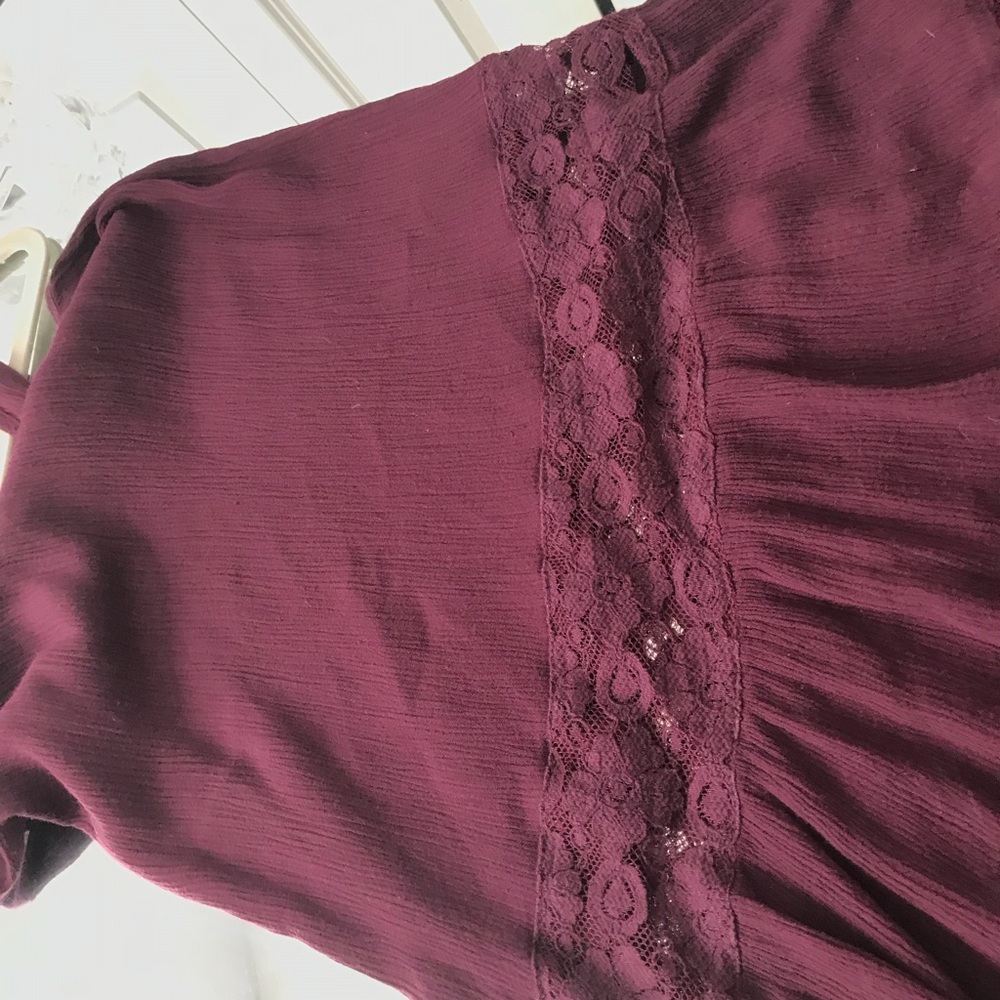 Maroon top - Picture 3 of 3